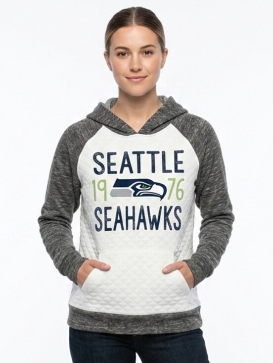 Team Apparel Tops - New Seattle SEAHAWKS Football 12 fan Quilted Hoodie Hooded Sweatshirt Juniors L